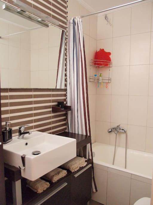 Casa Nostra Volos Bagian luar foto